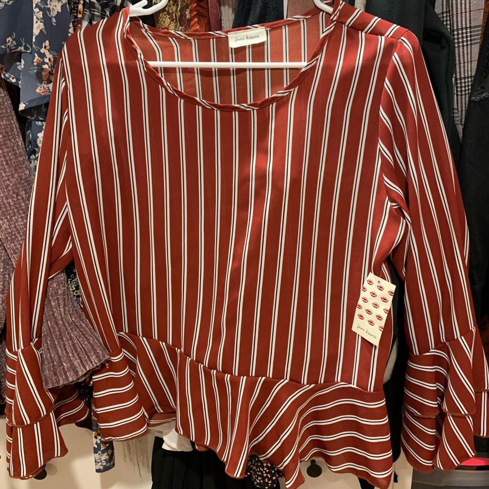 Brand new Free kisses blouse